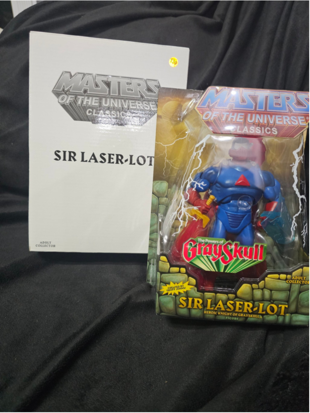Boys Mattel Masters of the Universe Sir Laser-Lot Action Figure Blue Red